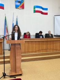 Вчера черногорские депутаты провели  очередную, седьмую в текущем созыве  сессию городского Совета